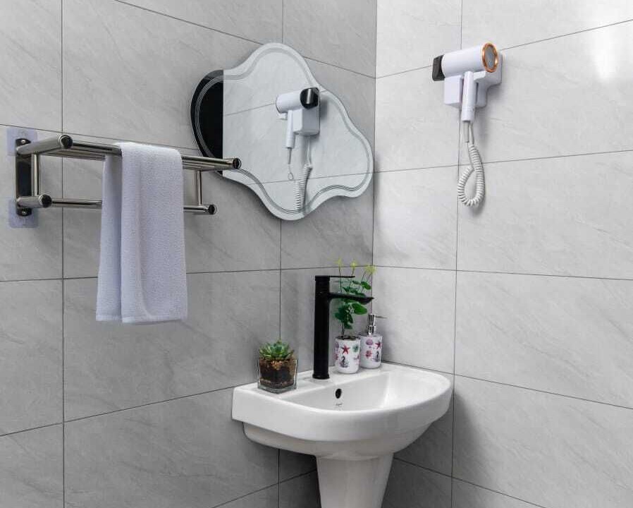 Photo of Bathroom in Albion