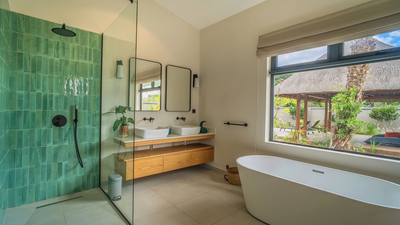 Photo of Bathroom in Tamarin