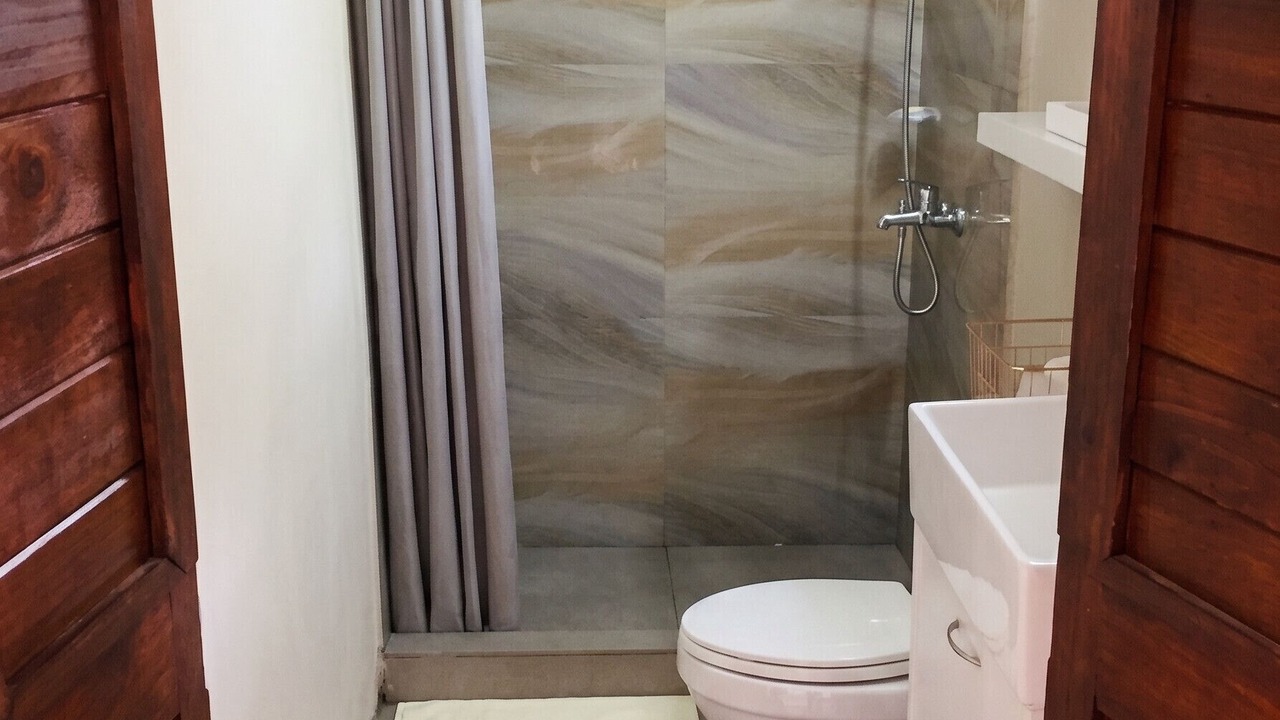 Photo of Bathroom in Albion