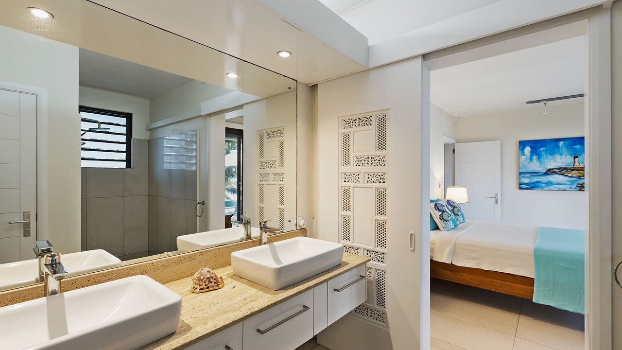 Photo of Bathroom in Poste Lafayette