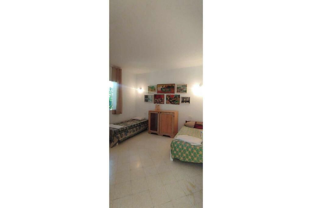 Photo of Bedroom in Eastern Hawaria