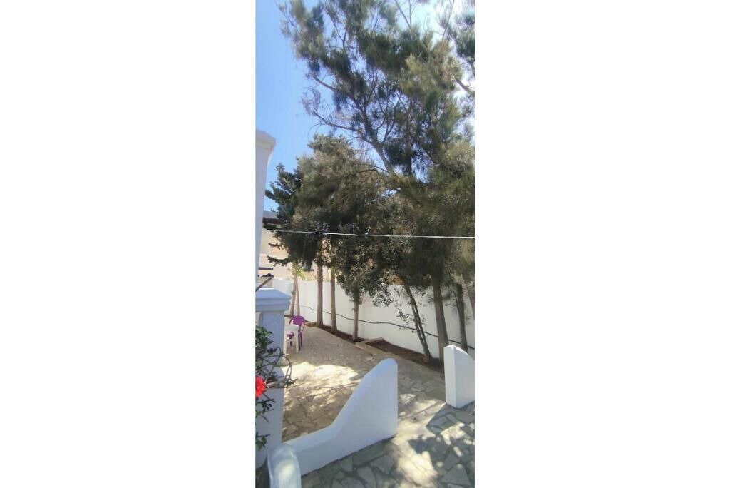 Photo of Patio Balcony in Eastern Hawaria