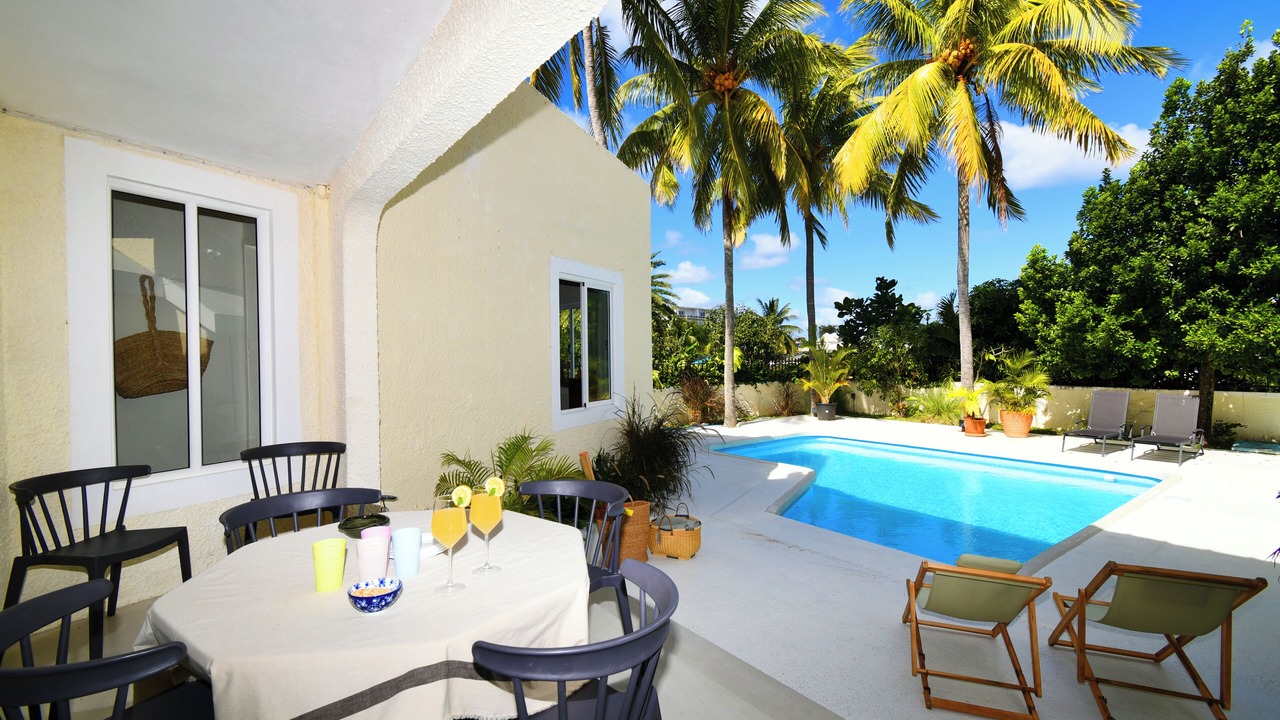 Photo of Outdoor in Blue Bay