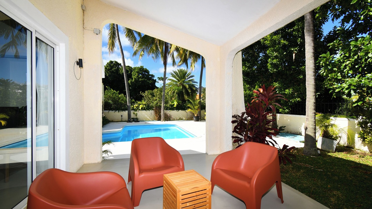 Photo of Outdoor in Blue Bay