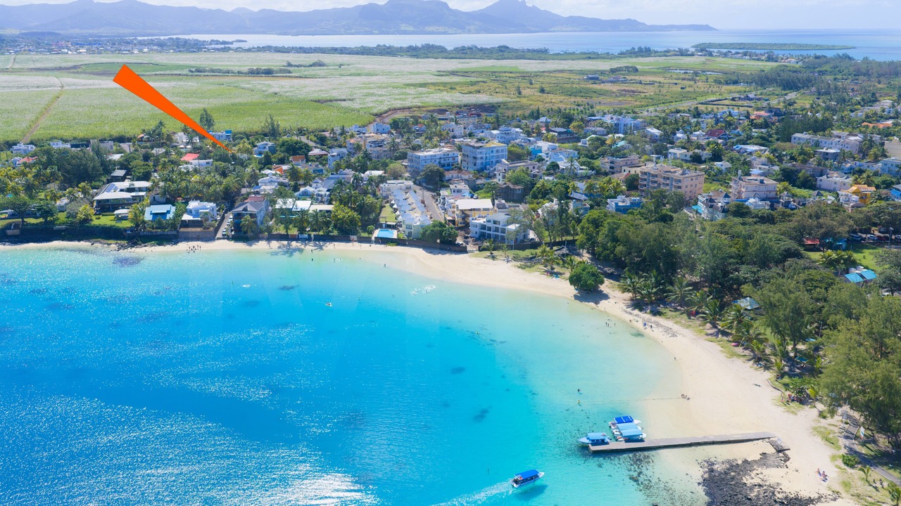 Photo of Others in Blue Bay