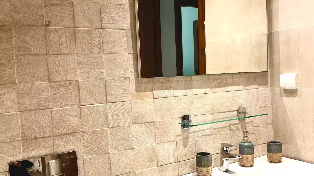 Photo of Bathroom in Jardins De Carthage
