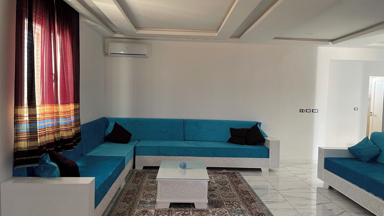Photo of Livingroom in Aghir