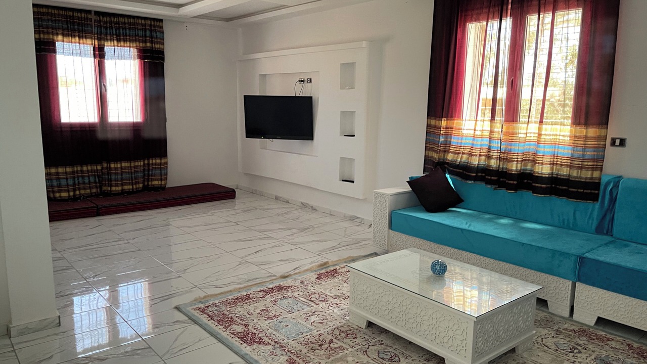 Photo of Livingroom in Aghir