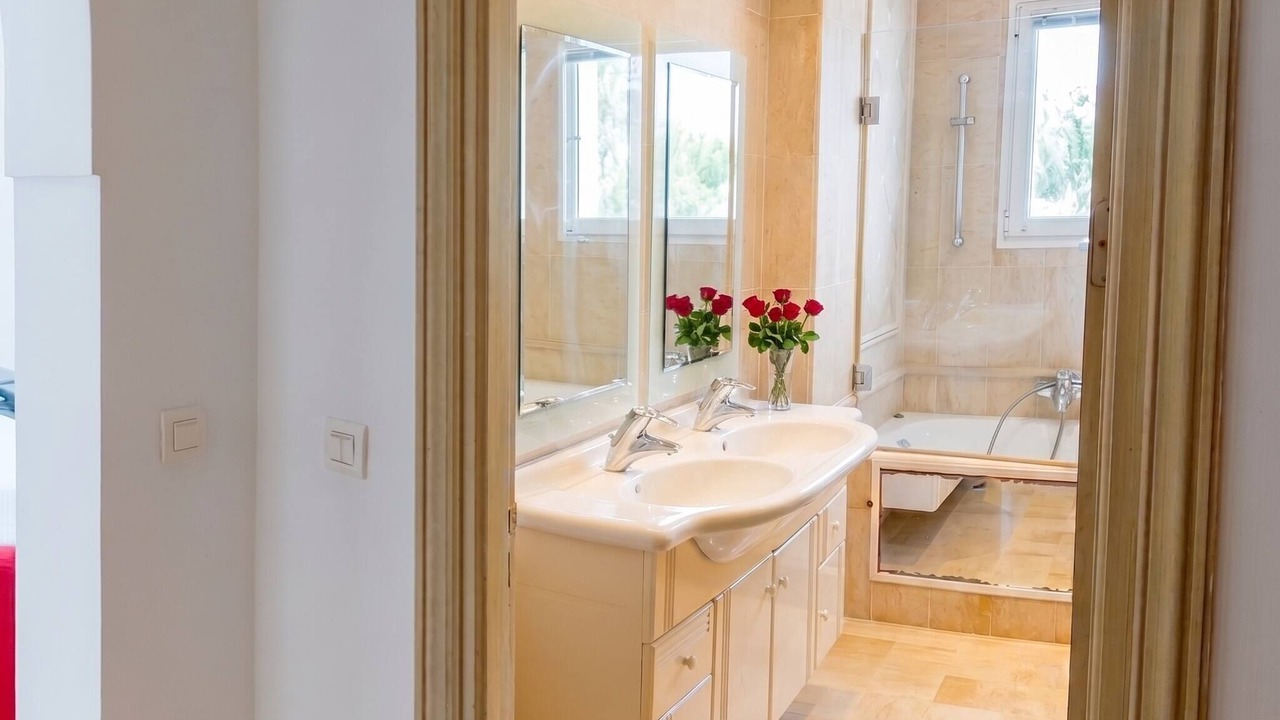 Photo of Bathroom in Yasmine