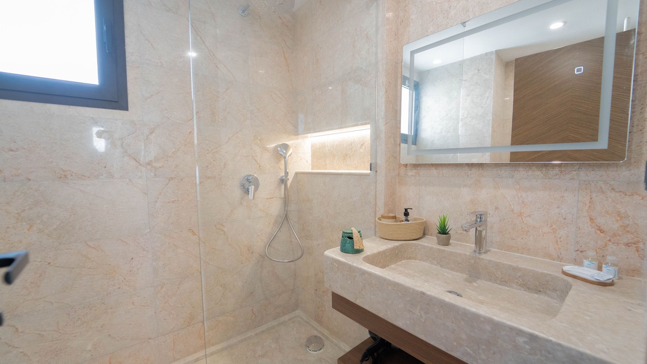 Photo of Bathroom in Jardins De Carthage