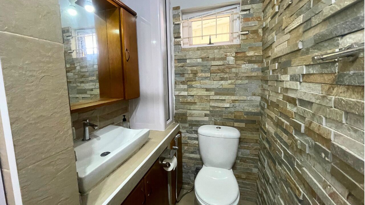 Photo of Bathroom in Pereybere