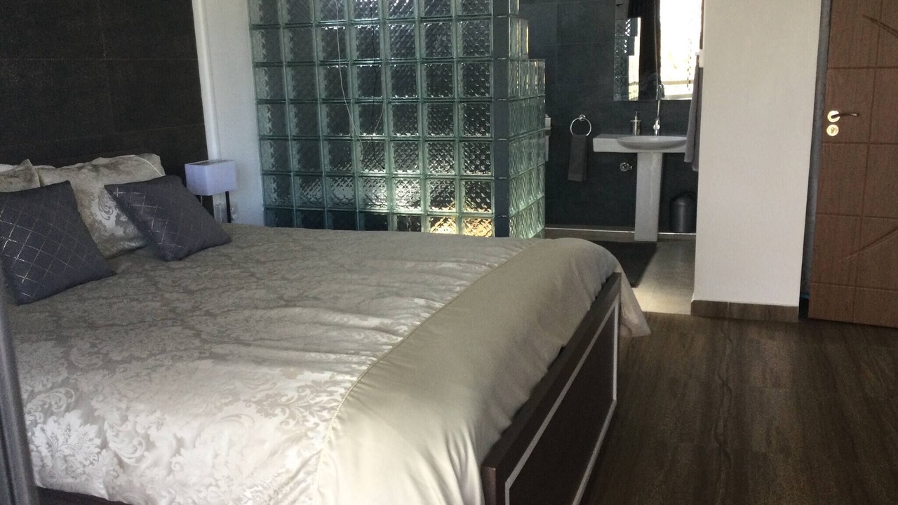Photo of Bedroom in Roches Noires