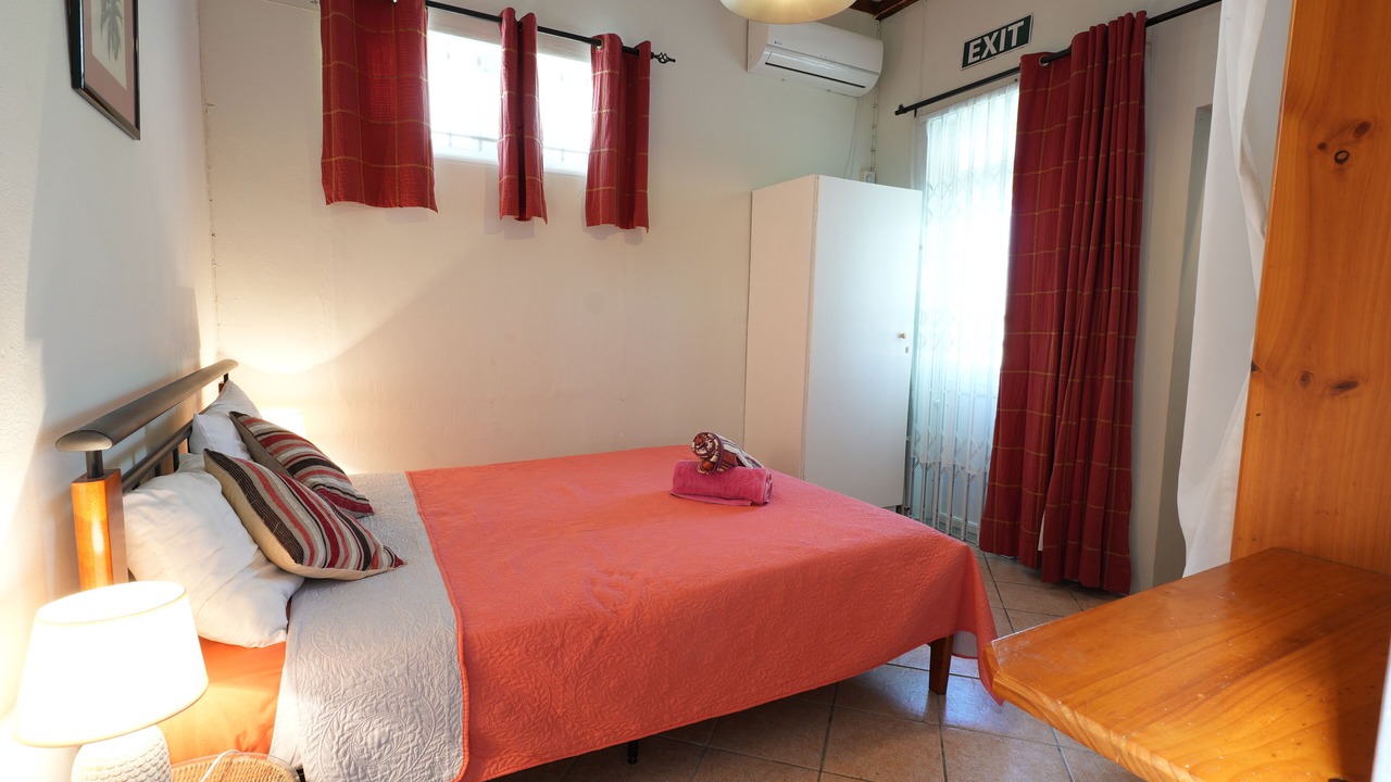 Photo of Bedroom in Pointe D'esny