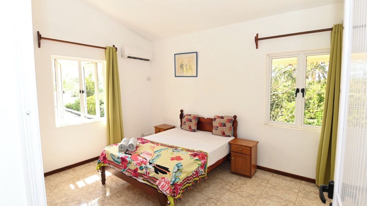Photo of Bedroom in Pointe aux Canonniers