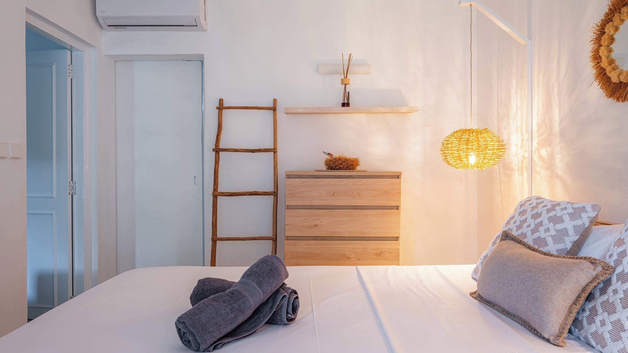 Photo of Bedroom in Pointe aux Canonniers
