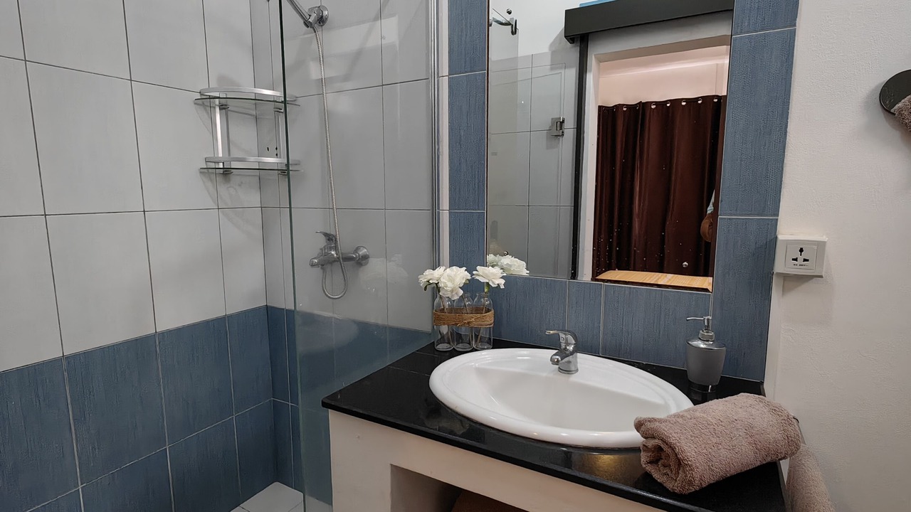 Photo of Bathroom in Pereybere