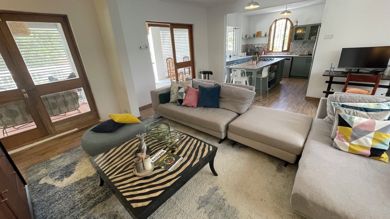 Photo of Livingroom in Blue Bay
