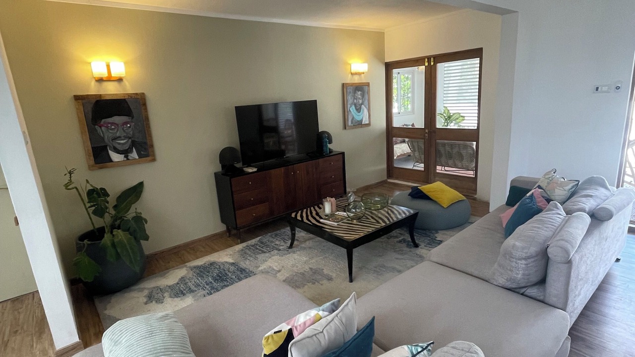 Photo of Livingroom in Blue Bay