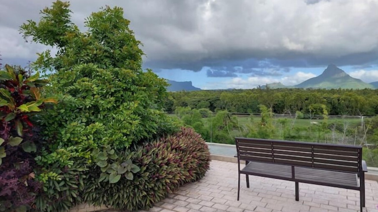 Photo of Patio Balcony in Tamarin
