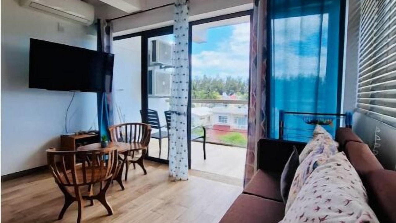 Photo of Livingroom in Tamarin