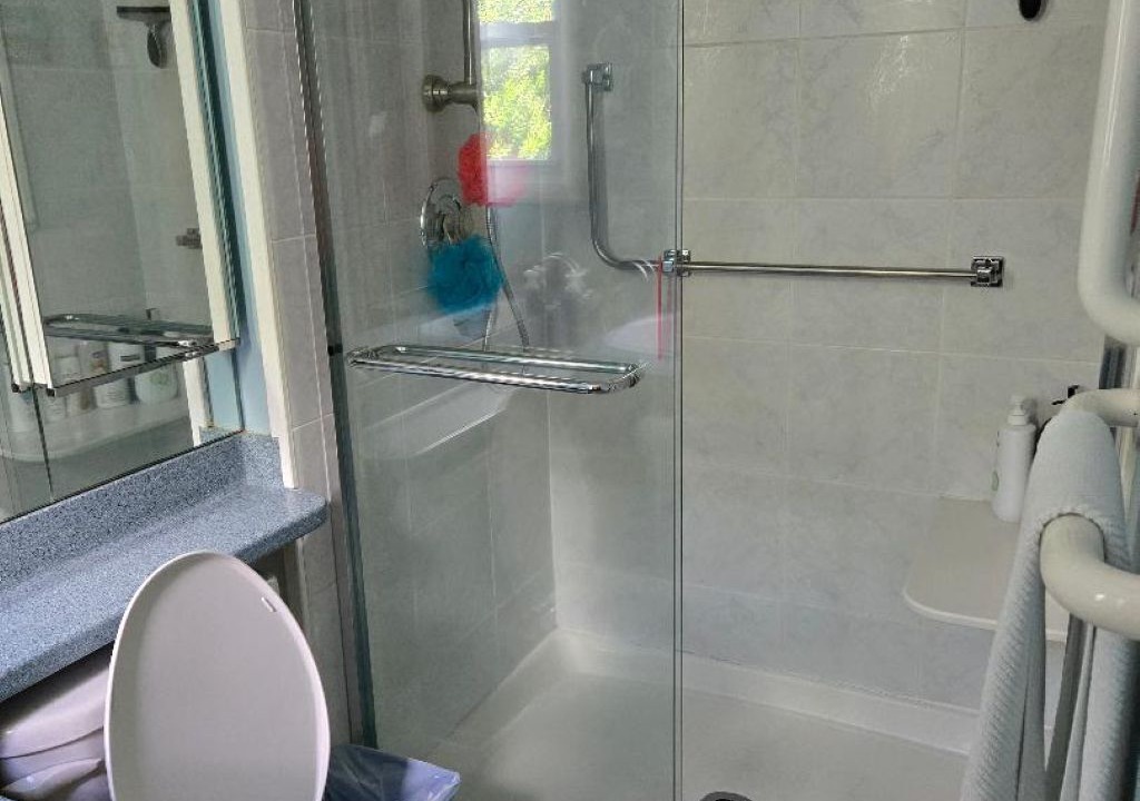 Photo of Bathroom in Country Club Estates