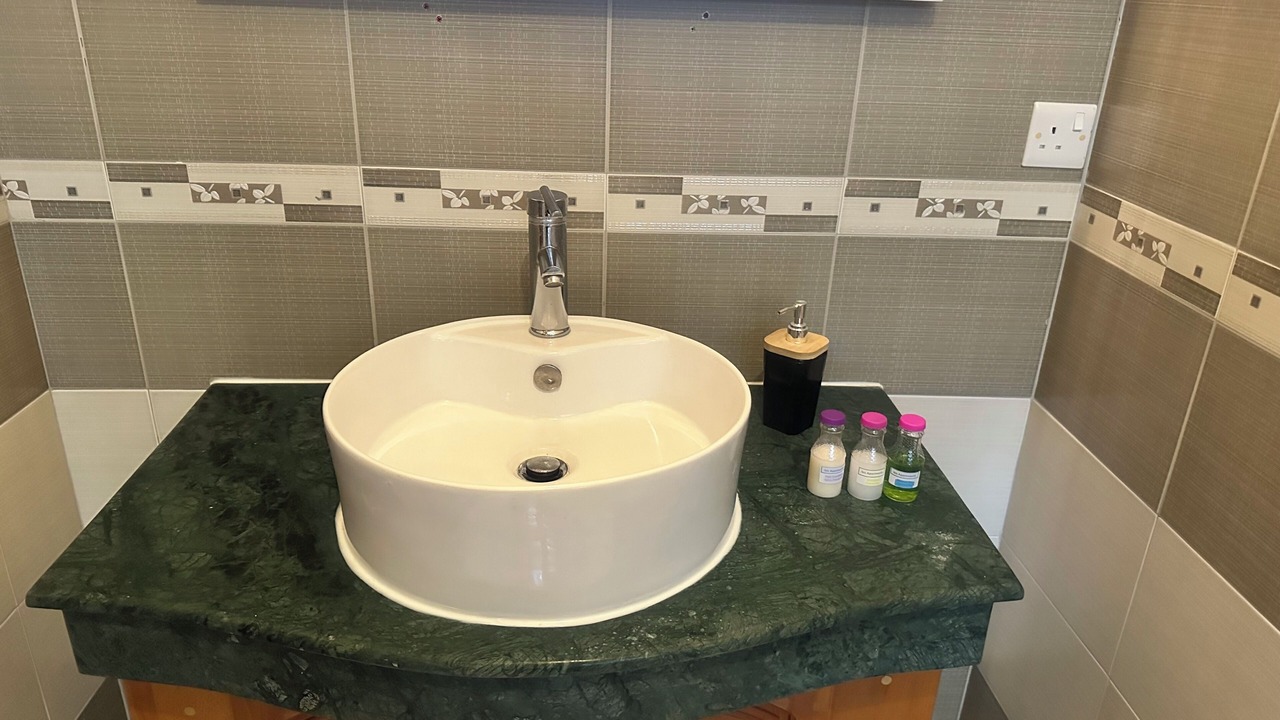 Photo of Bathroom in Pereybere