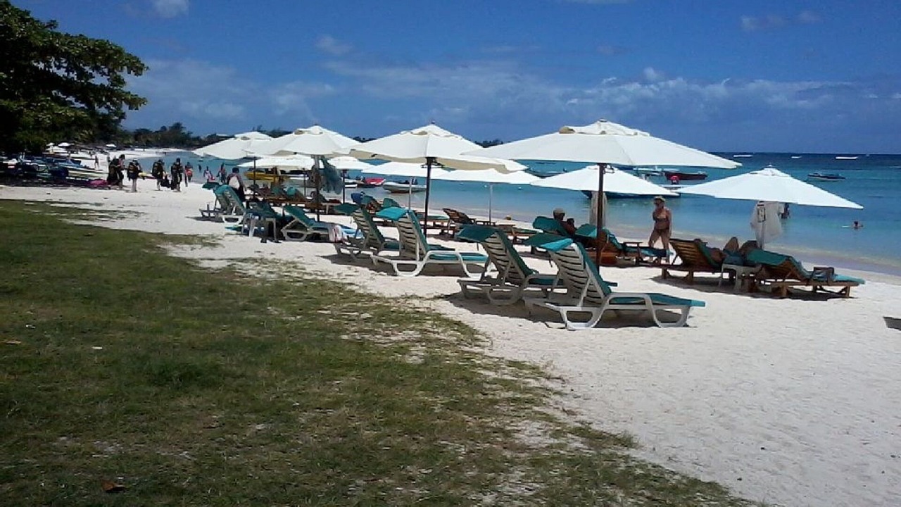 Photo of Others in Trou aux Biches