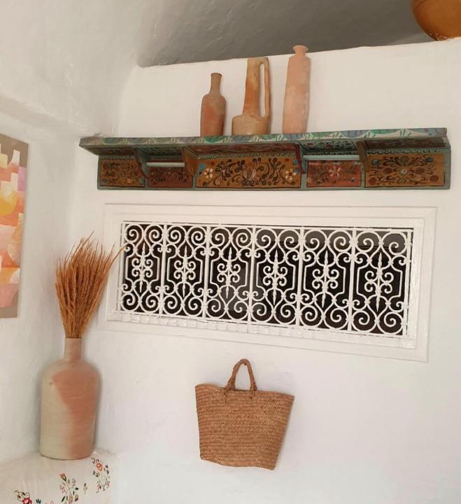 Photo of Others in Erriadh