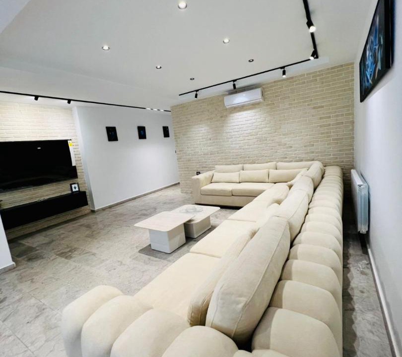 Photo of Livingroom in Rejiche