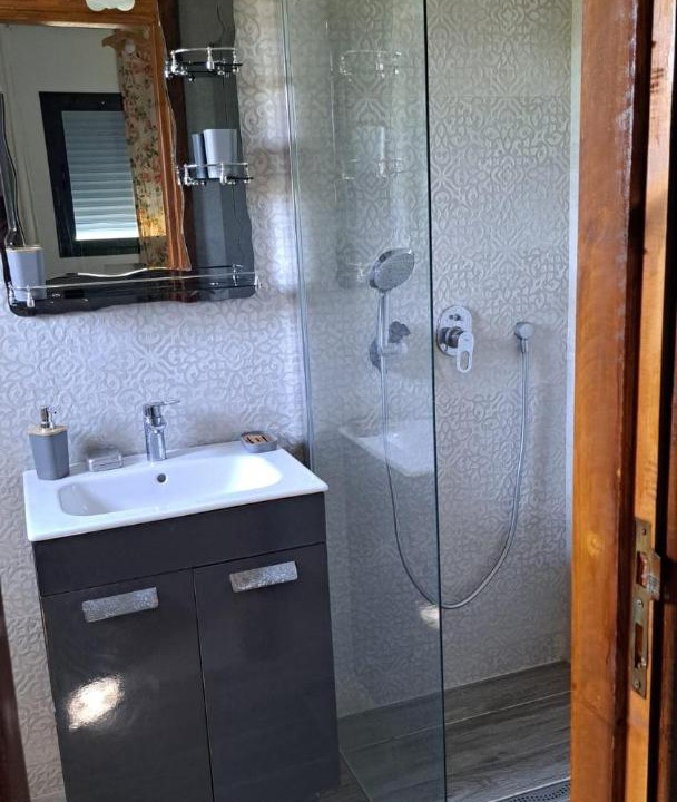 Photo of Bathroom in Qurbus