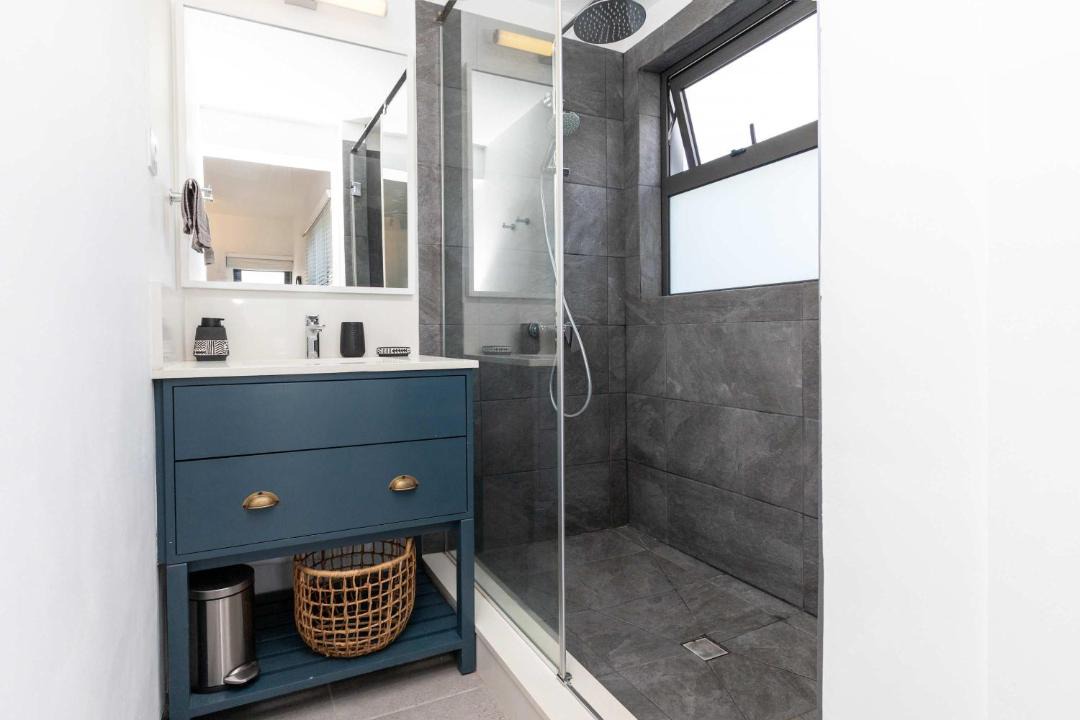 Photo of Bathroom in Calebasses