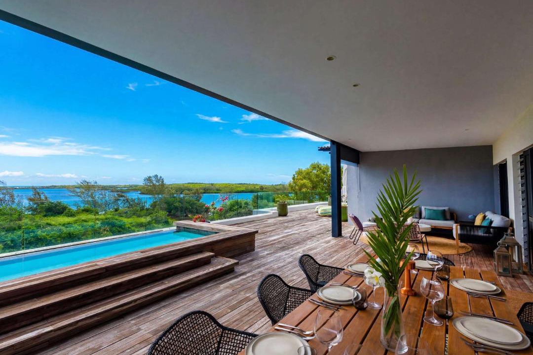 Photo of Patio Balcony in Calebasses