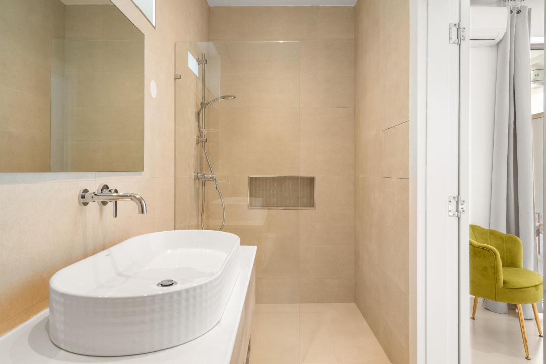 Photo of Bathroom in Pereybere