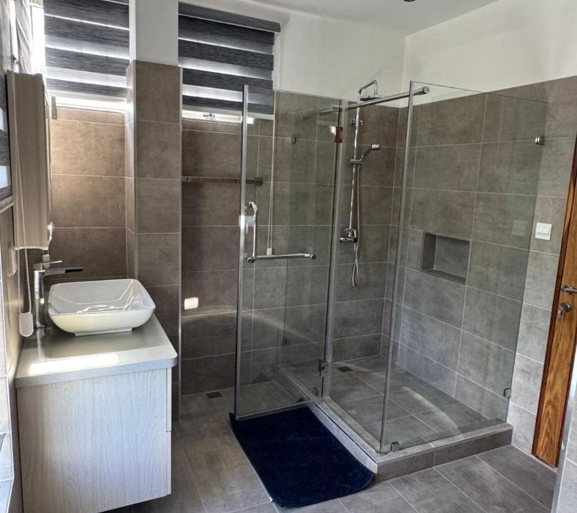 Photo of Bathroom in Pereybere
