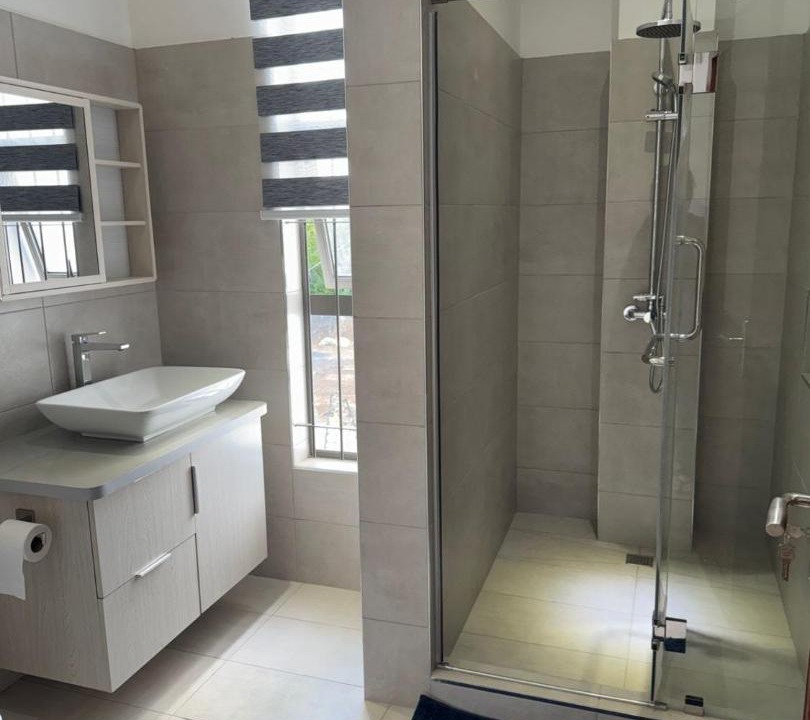 Photo of Bathroom in Pereybere