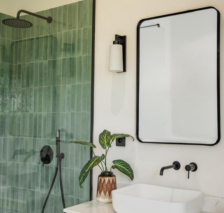 Photo of Bathroom in Tamarin