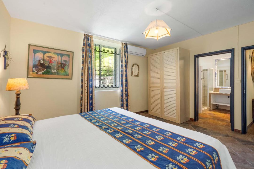 Photo of Bedroom in Roches Noires