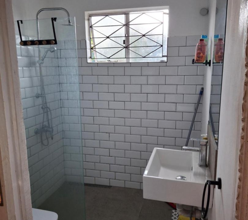 Photo of Bathroom in Pereybere