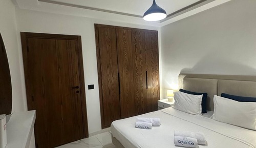 Apartment, 2 Bedrooms, Accessible, Smoking