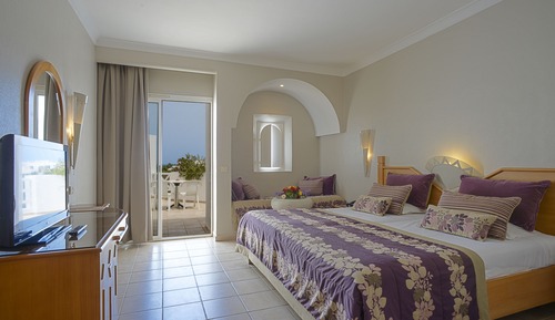 Standard Quadruple Room