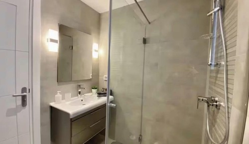 Deluxe Apartment, City View