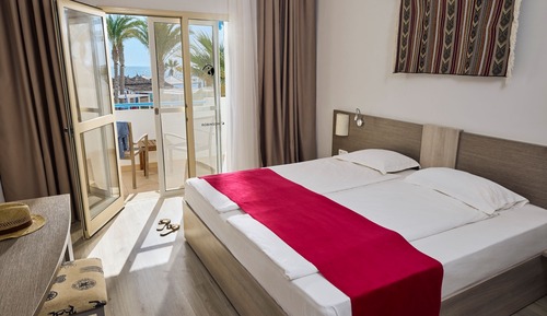 Classic Double Room Single Use, Sea View