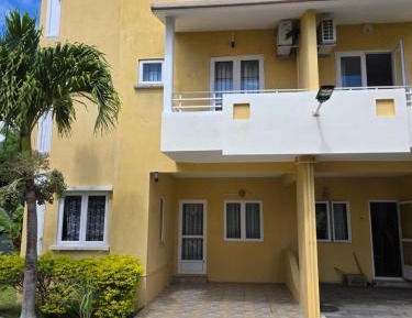 Three-Bedroom Apartment with Ocean View