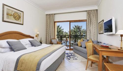 Classic King Room with Pool View