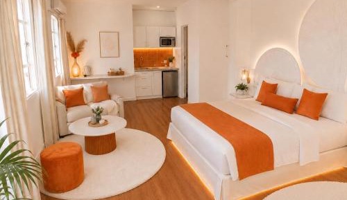Deluxe Double Room with Side Sea View