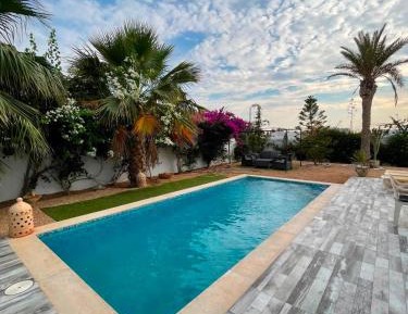 One-Bedroom Villa