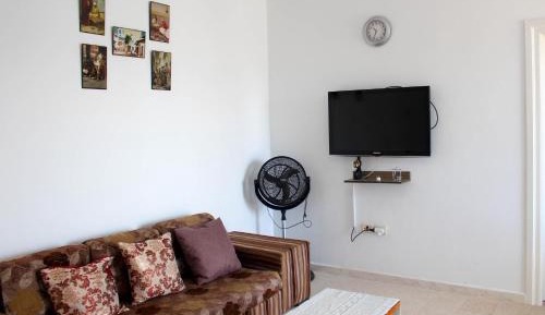 Apartment with City View