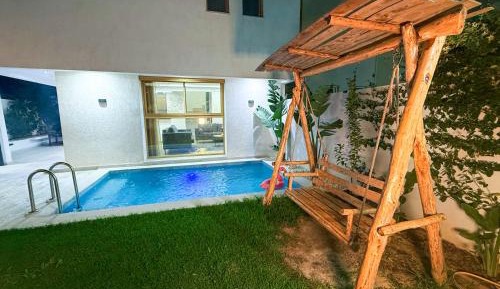 Double Room with Pool View