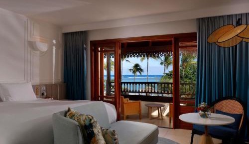 MAGNIFIQUE ROOM, King Bed, ocean view, balcony or terrace