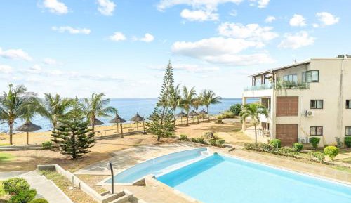 Three-Bedroom Apartment with Ocean View